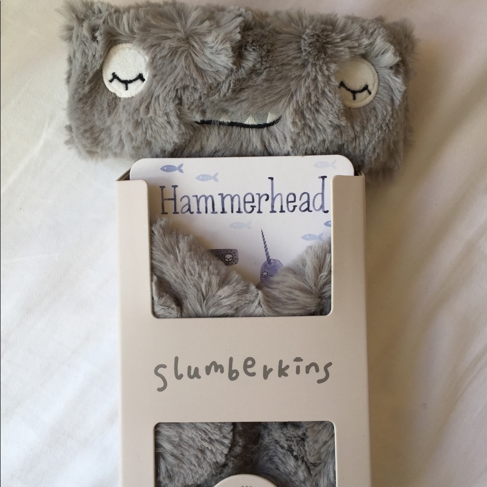 RETIRED SLUMBERKINS HAMMERHEAD